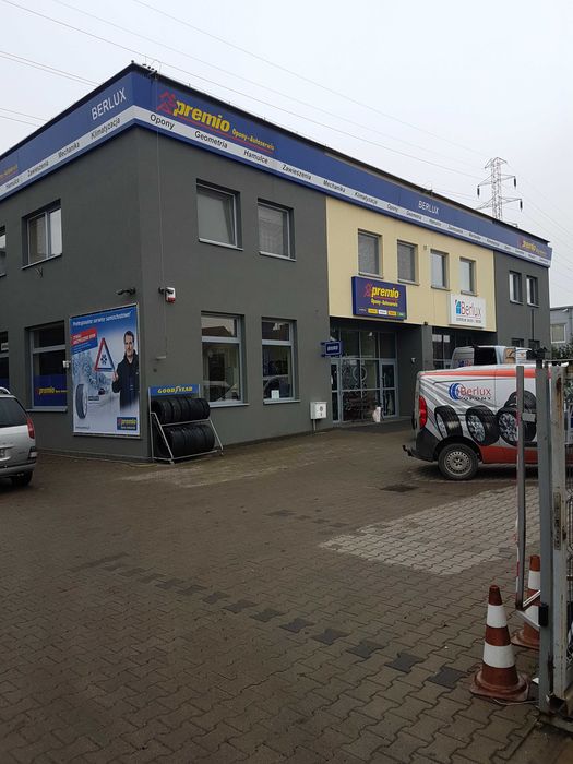 2szt. NOWE opony zimowe 215/70R16 100T Fulda Kristall Control SUV