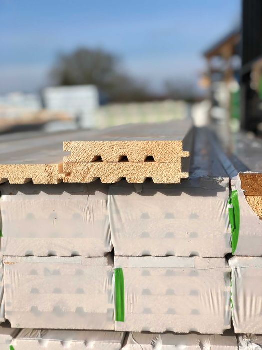 Deska podłogowa świerk 24x146 kl. AB