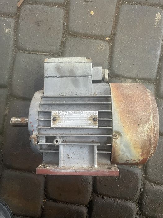 Електродвигун 550 ват. Двигатель