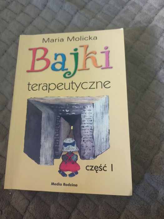 Książka bajki molicka