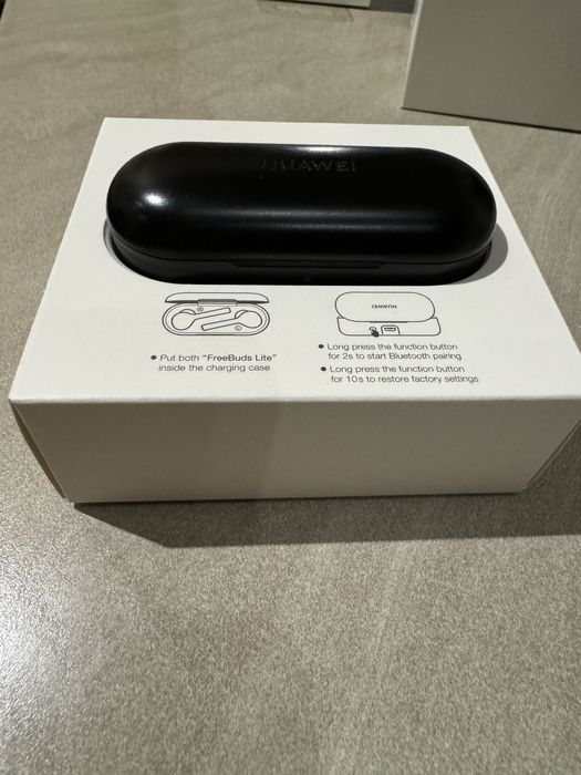 Блютуз навушники HUAWEI