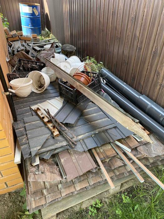 Вывоз старой мебели, веток и строймусора – быстро и недорого!