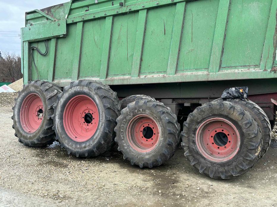 Komplet  kół do fenda