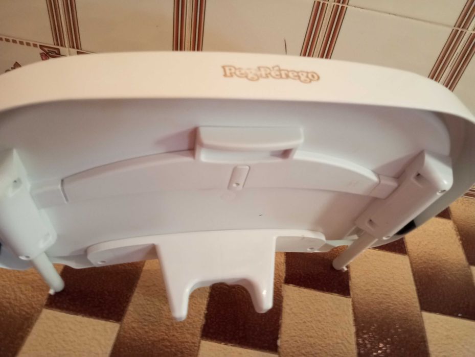 Cadeira de refeição bebé