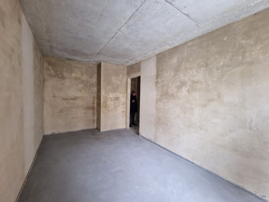 Продаж 2-кім. квартири 77 м.кв., в. Лісна