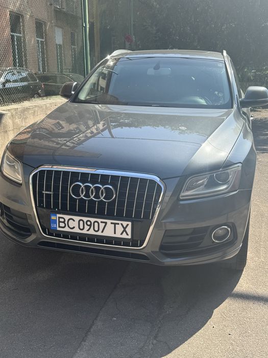 Ауді Q5  ку5 2.0 tfsi. 2015 рік гарний стан