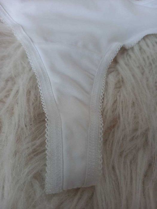 труси жіночі розмір s, ціна вказана за 2 штуки