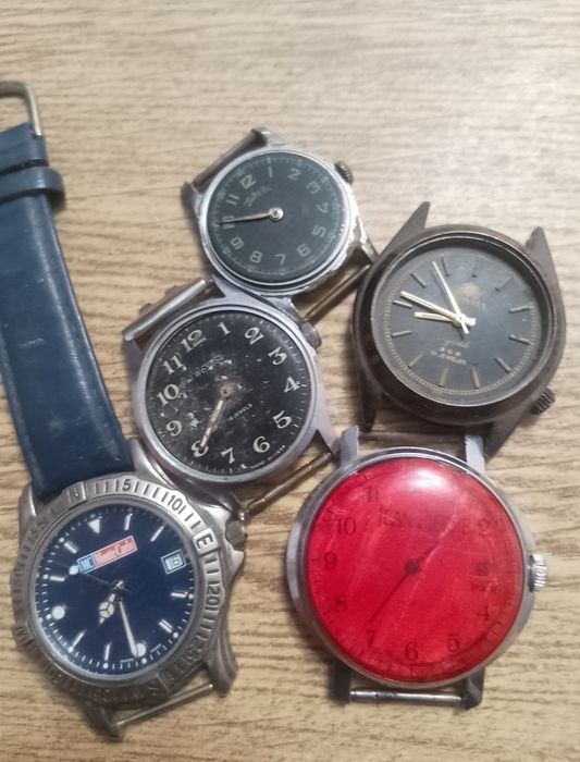 Часы наручные мужские