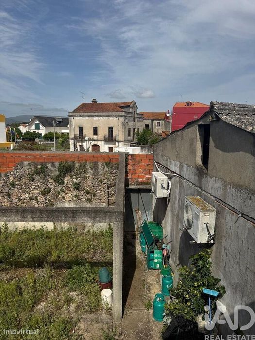 Loja / Estabelecimento Comercial em Malhou, Louriceira e Espinheiro de