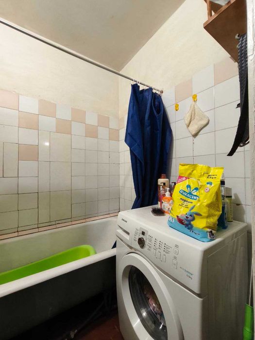 Продається затишна 2-кімнатна квартира площею 53 м², вул. Коваленка LD