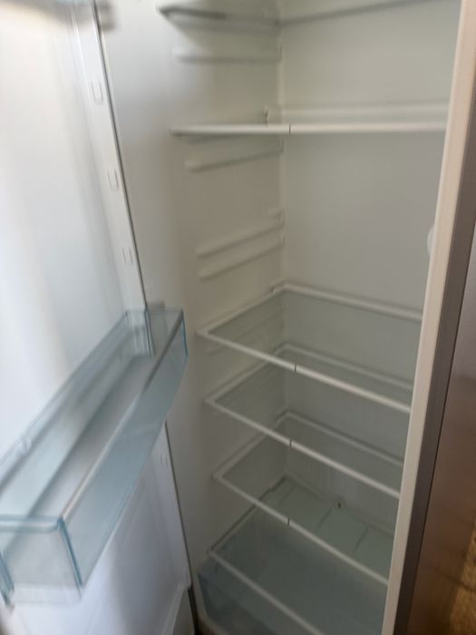 Frigorificos a 90€ pra poder sair rapido