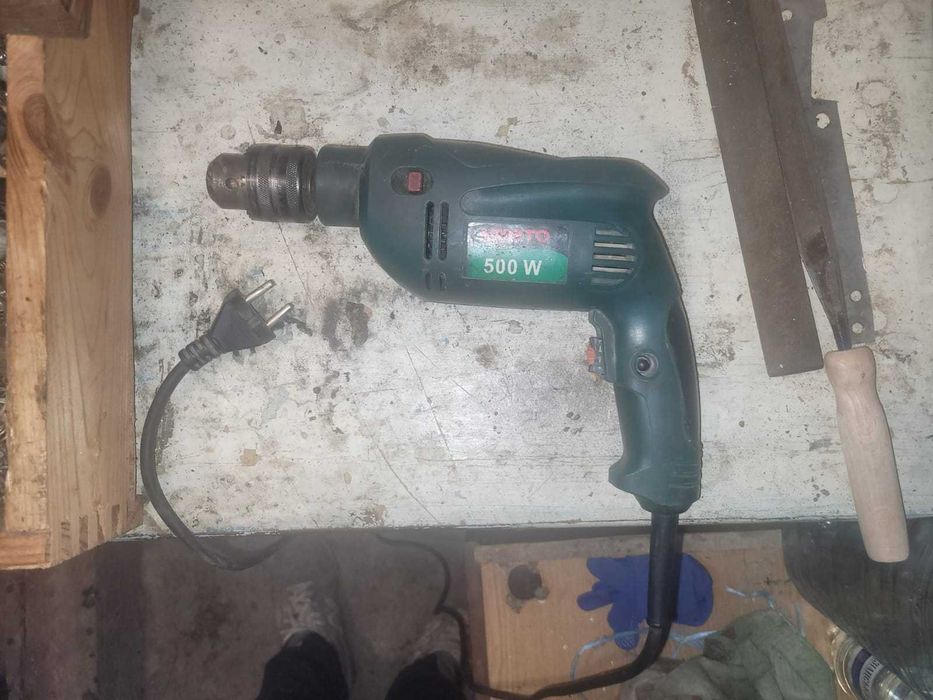Дрель ударна Verto 50G502 - 500 W Б/у