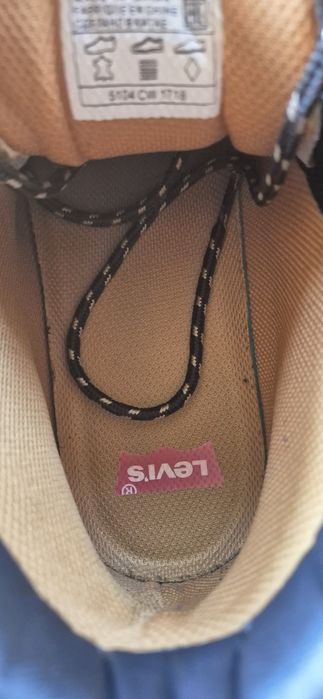 Buty męskie Levis - darmowa wysyłka