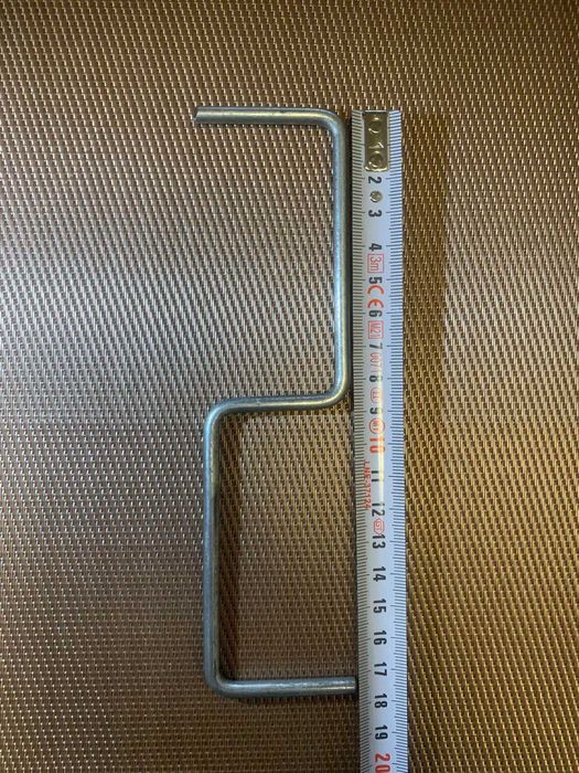 Скоба для фіксації гілок