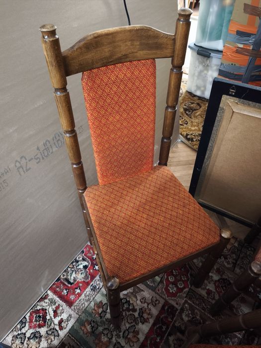 Komplet 6 krzeseł retro
