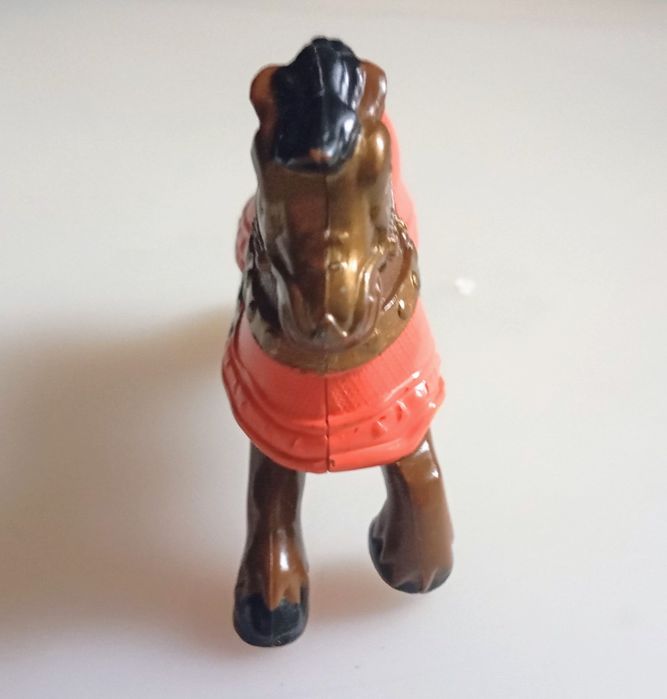 Medieval horse 8/9cm.64552556272770121