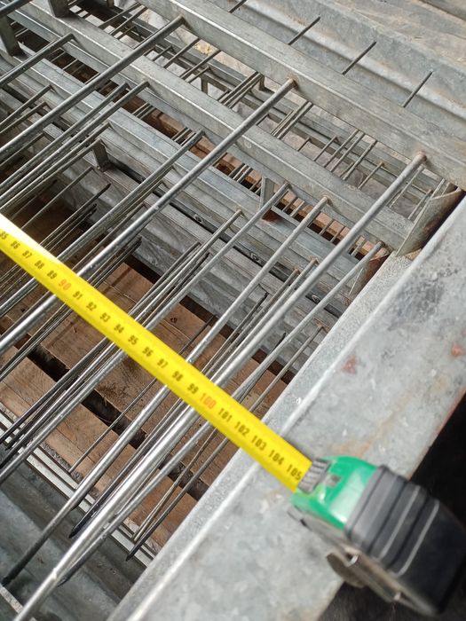 Wieszaki/szpile do tytoniu