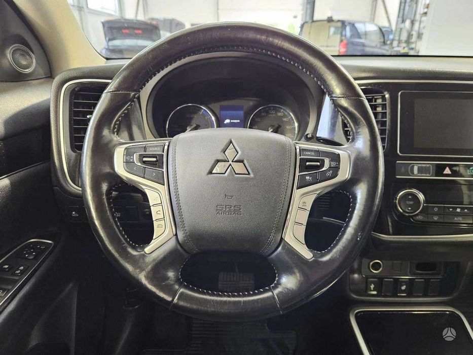 Mitsubishi Outlander 2018