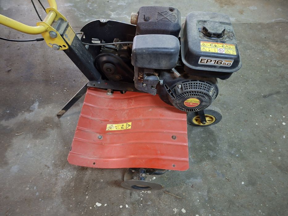 Moto-enxada Outils Wolf MOB2