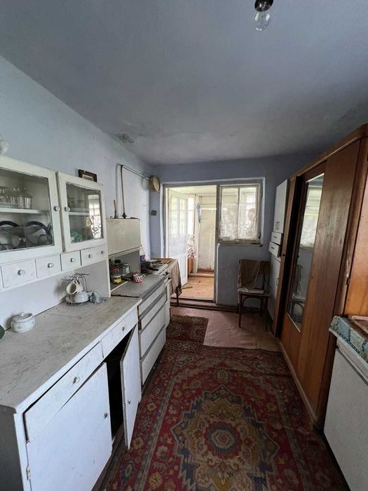 Продаж будинку в Єзуполі