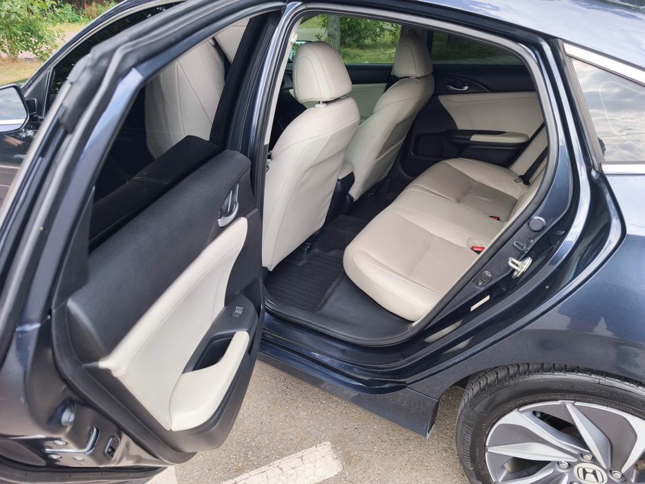Продам Honda Insight  Touring 2020