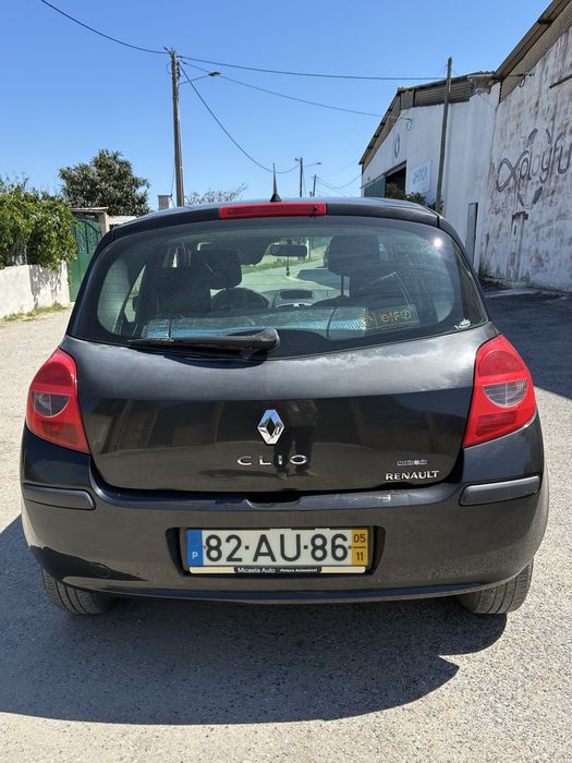 Renault Clio 3 – 2005 – Económico