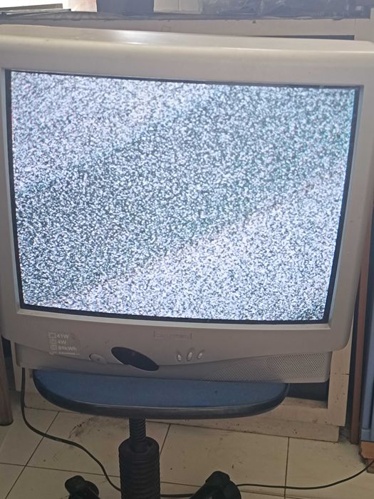 Televisão Grundig T55-240 I CRT