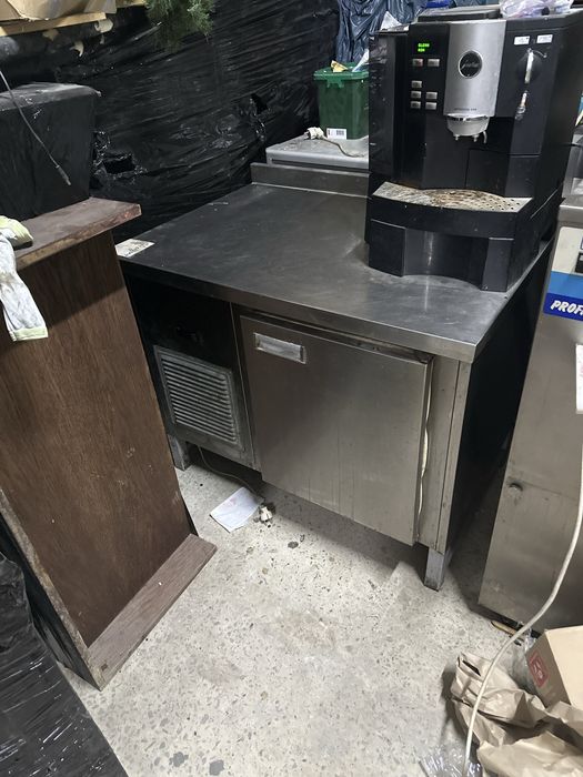 Холодильний стіл холодильний стол  100х70