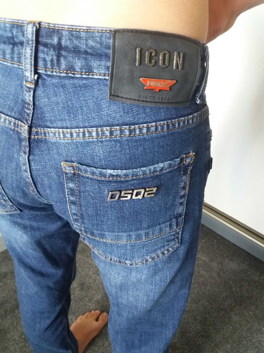 spodnie jeansowe Dsquared2 Denim W26  model 2148 marka luksusowa