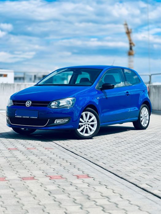 Wynajem samochodów wypożyczalnia aut wynajem transport bus osobowe