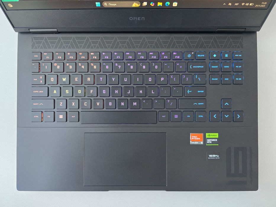 HP Omen 16 (2023) R9 7940HS/RTX 4070/RAM 16GB/SSD 512GB/165Hz