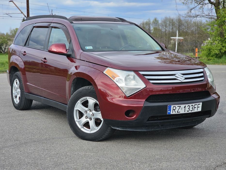 Suzuki  XL7 Grand Vitara  3.6 z LPG , 4x4 - 7 osób, Hak , Automat  , Zadbana