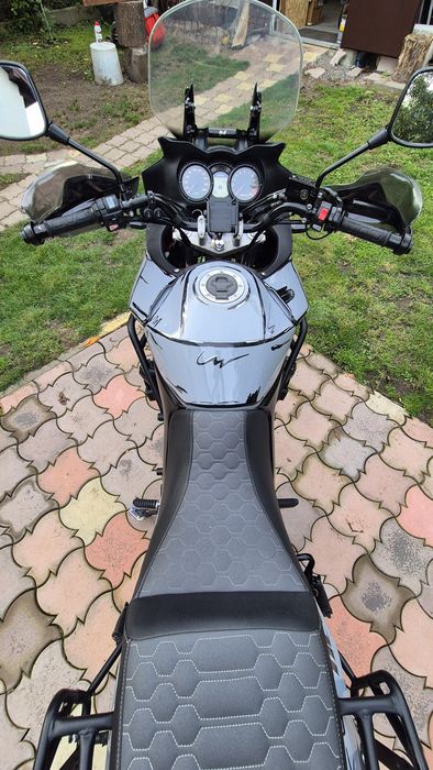Suzuki V-Strom 650 /  DL 650 / V Strom
