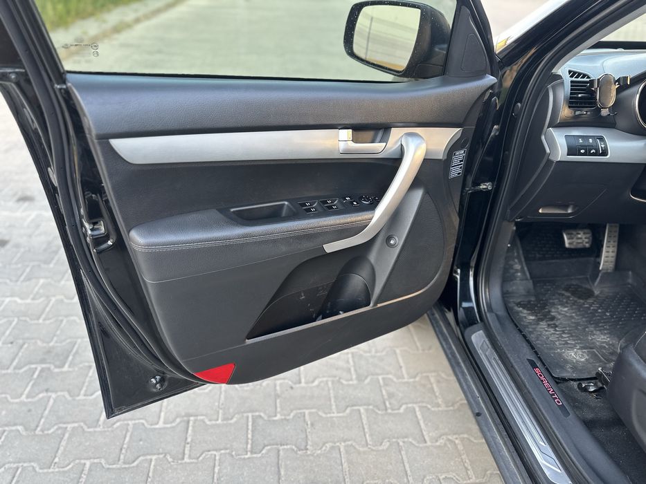Kia Sorento 2011 VIN KNAKU814DC5197878 фото оголошення 19 з 23