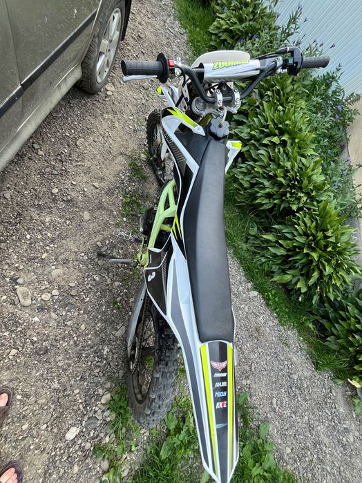 Піт байк 125 куб технічно справний мож торг ланц новий звоздочки нові