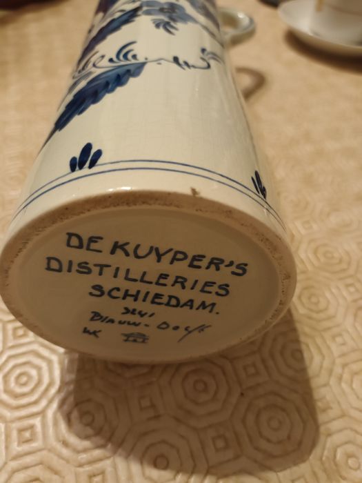 Garrafa em louça Holandesa