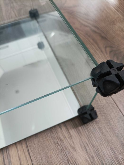 Witrynka szklana z lustrem