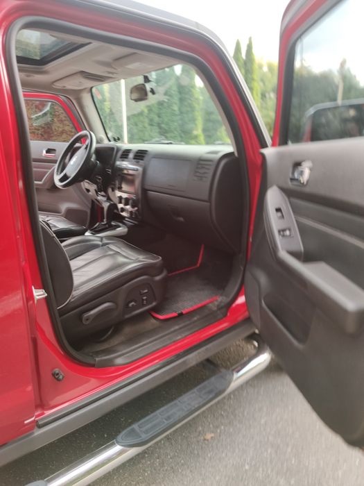 Hummer H3  v3. 7