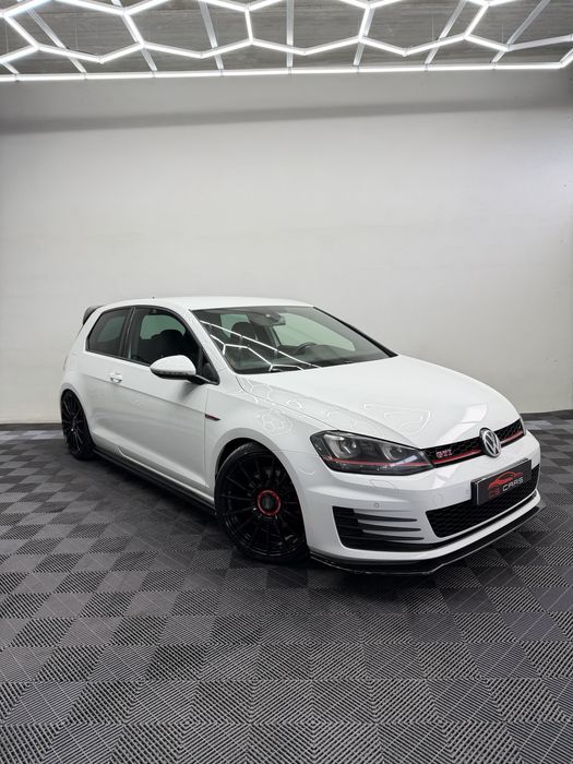 VOLKSWAGEN GOLF 7 GTI DSG