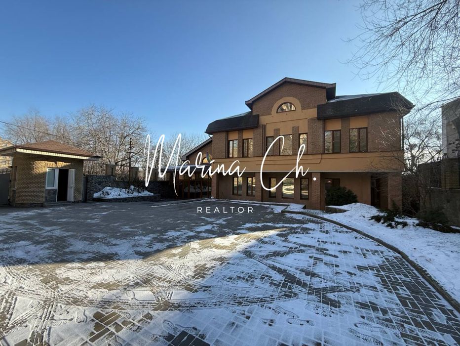 Отдельно стоящее зданий 1567м2 свой двор Днепр парковка центр