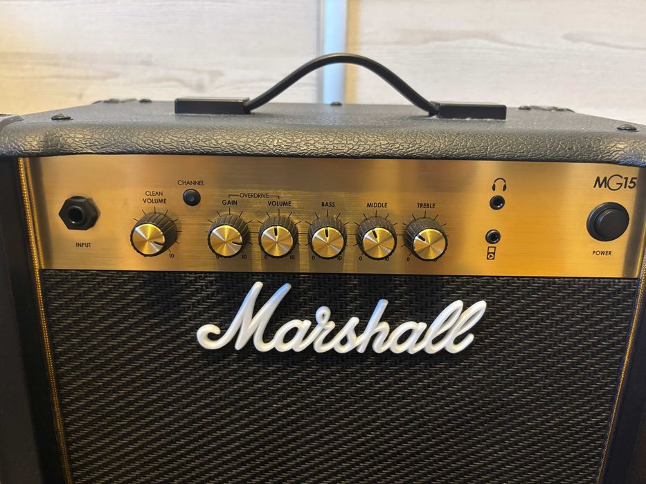 Marshall MG15 Gold