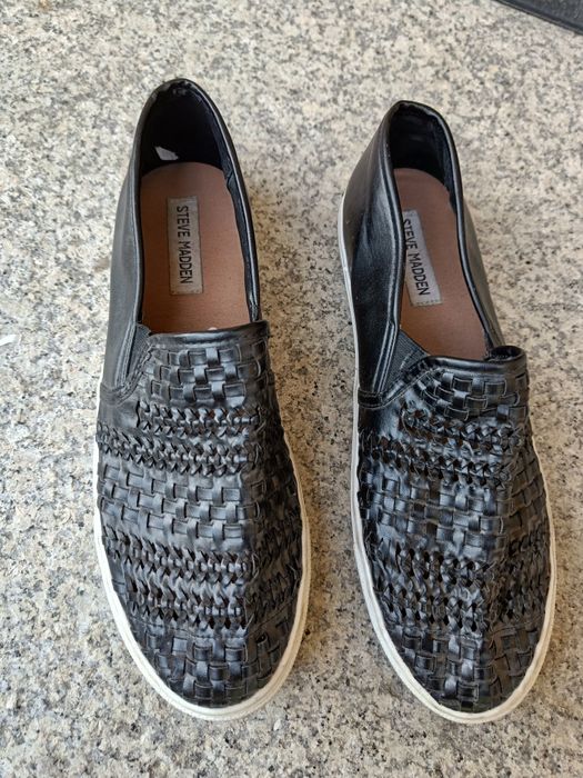 Steve Madsen trampki 40 czarne plecione na lato