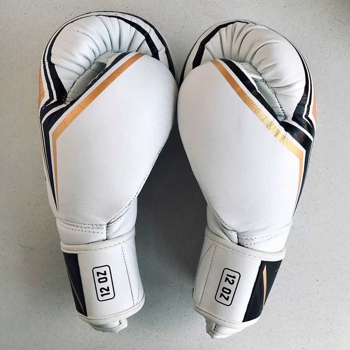 King PRO Boxing 'THOR' Muay Thai/Boxing Gloves