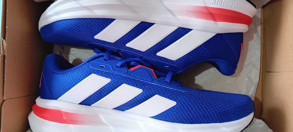Tenis Adidas para correr ou caminhar