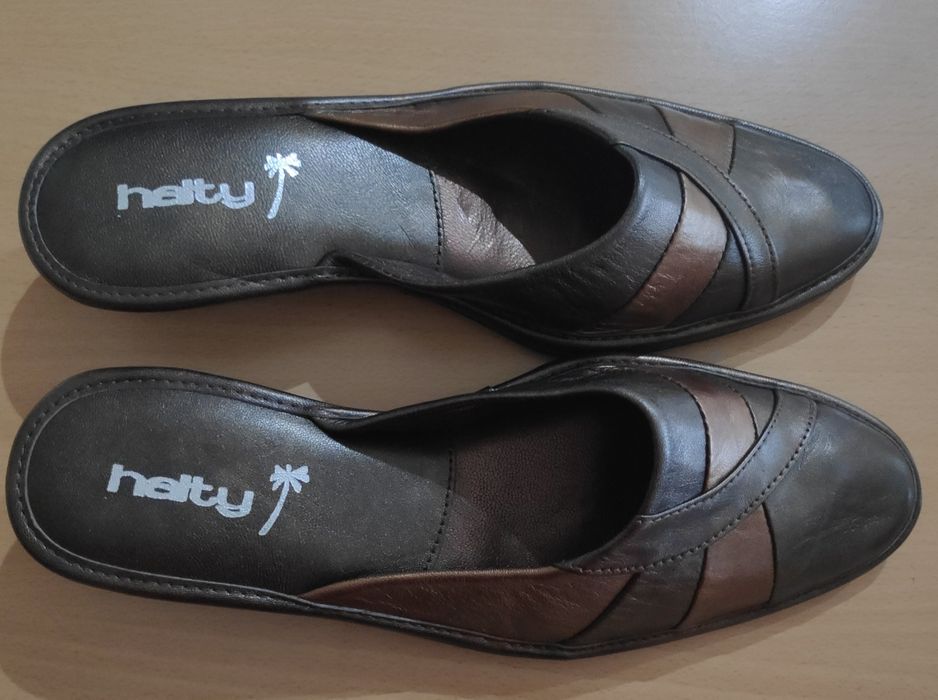 Chinelos socas de senhora