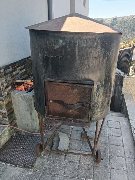 Forno a lenha usado