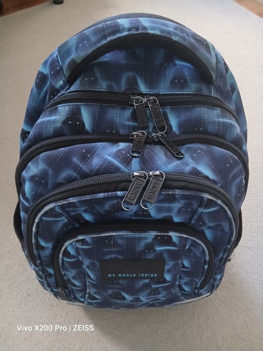 Zestaw Plecak Back up + piórnik Buck up rewelacja