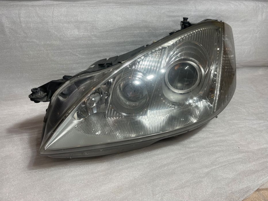 Ліва передня фара Mercedes W221 оригінал