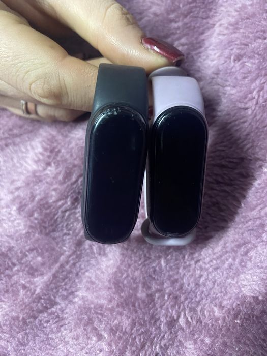 Прдам телефони і часи