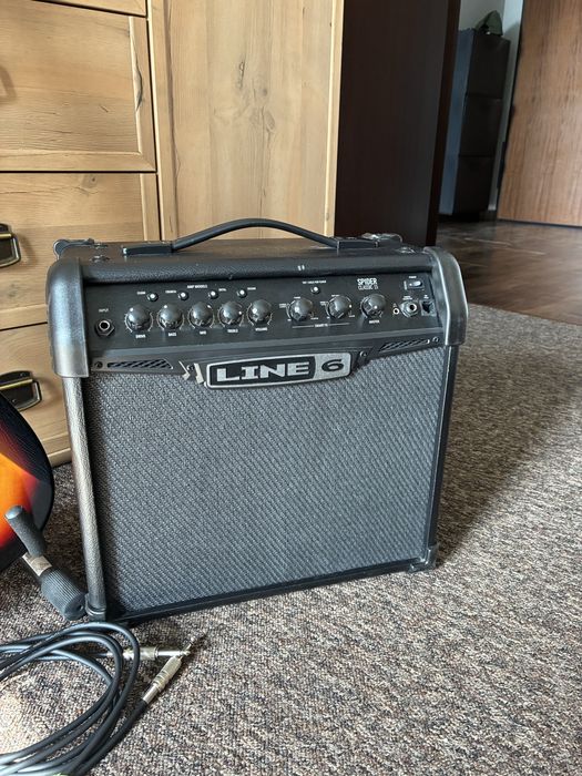 Zestaw Gitara Aria+ Wzmacniacz Line 6 spider
